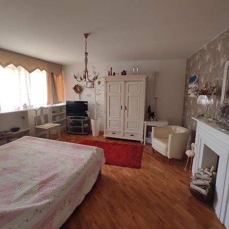 Apartment Sven Загреб Экстерьер фото