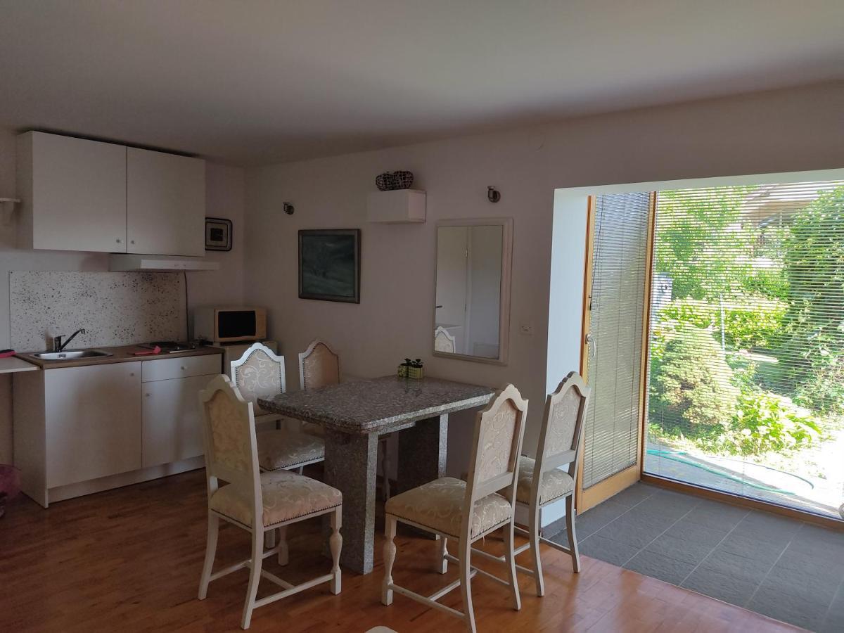Apartment Sven Загреб Экстерьер фото