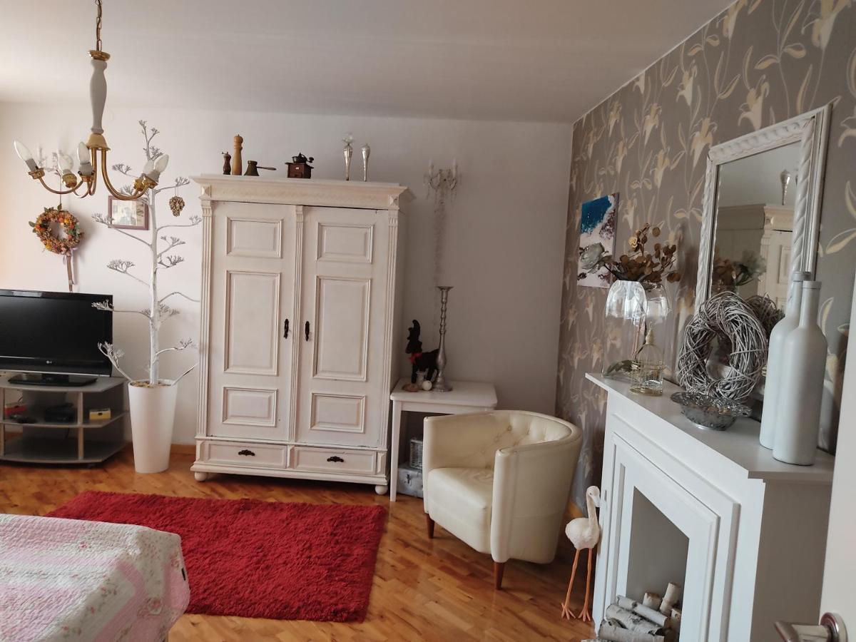 Apartment Sven Загреб Экстерьер фото
